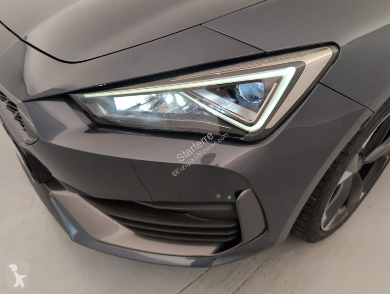 Véhicule utilitaire Cupra  LEON