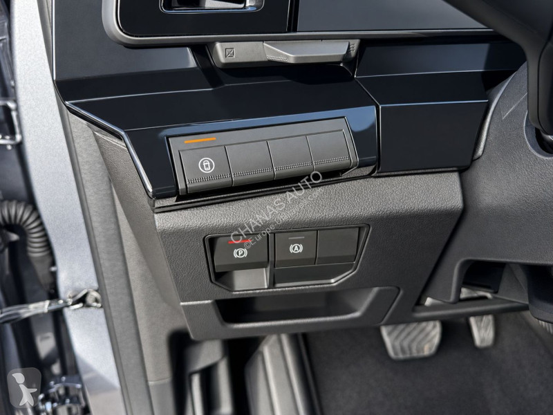 Furgoneta Renault 1.2 E-Tech full hybrid 200...