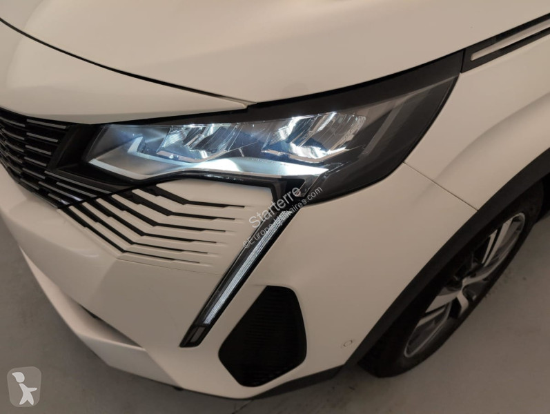 Véhicule utilitaire Peugeot