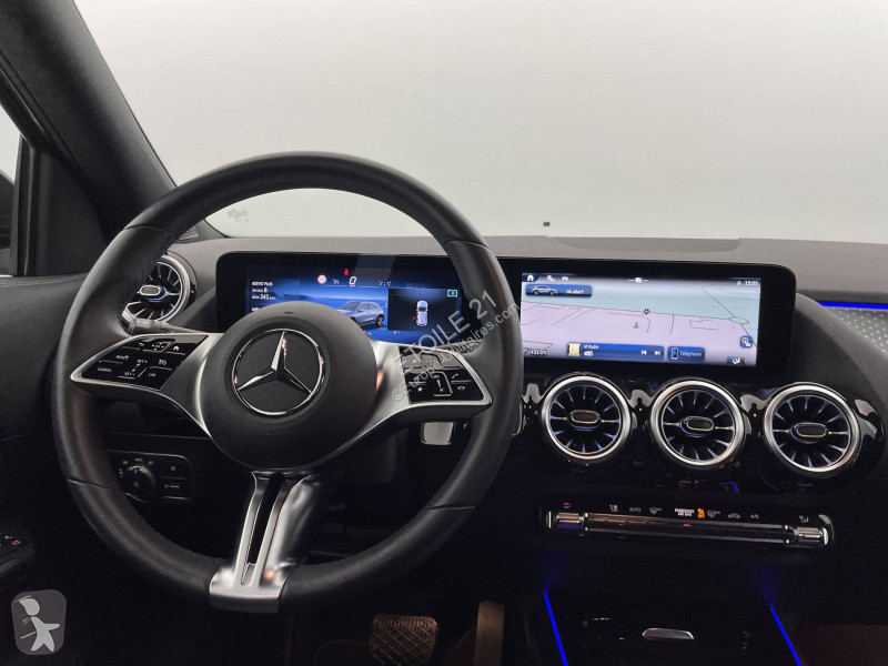 Veicolo commerciale Mercedes GLA 200 d 8G-DCT