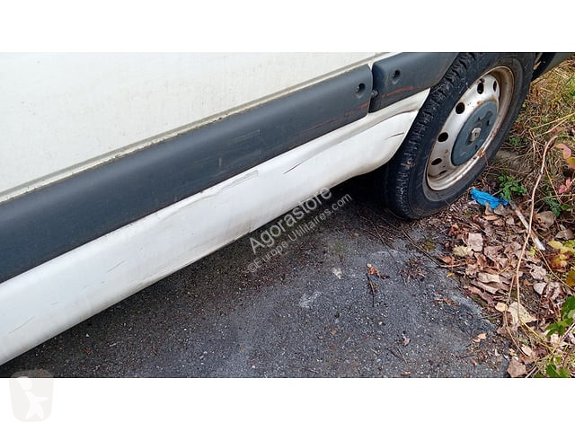 Коммерческий автомобиль Renault MASTER