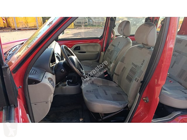 Коммерческий автомобиль Renault