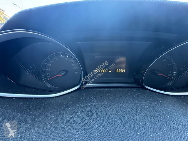 Коммерческий автомобиль Peugeot 308