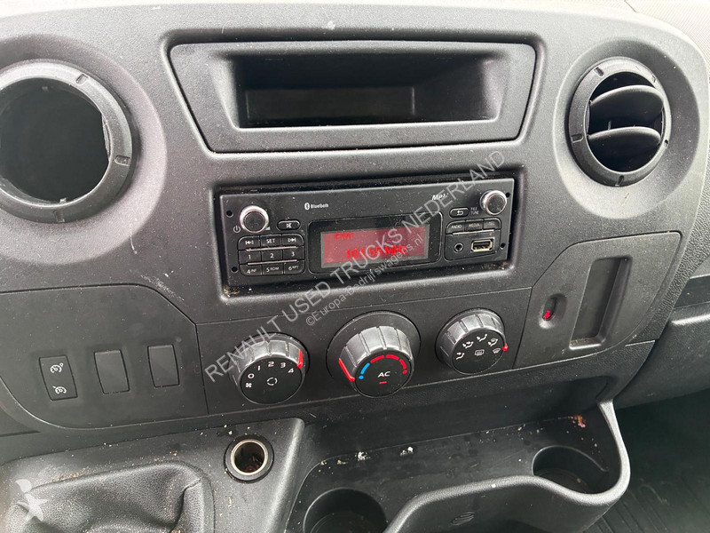 عربة نفعية Renault 125.35 2.3 Dci, L3,...
