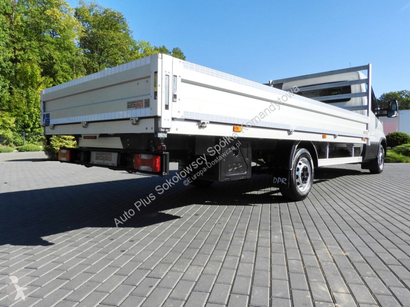 Furgoneta Iveco 35S18 DAILY