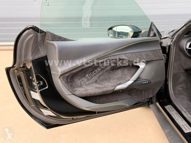 Autoutilitară Ferrari | RACING SEATS | LIFT |...