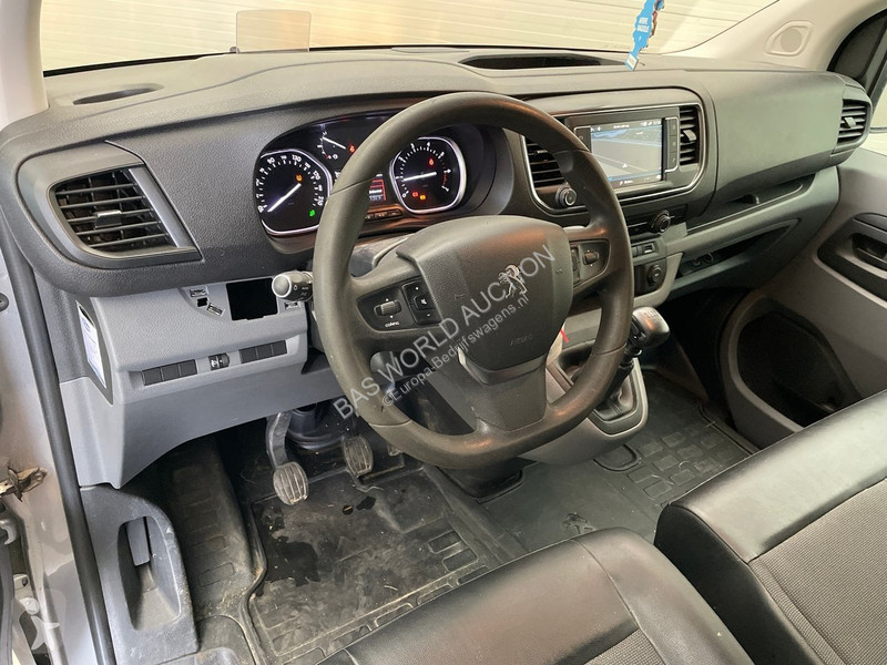 Autoutilitară Peugeot 2.0 BlueHDI 120 Standard...