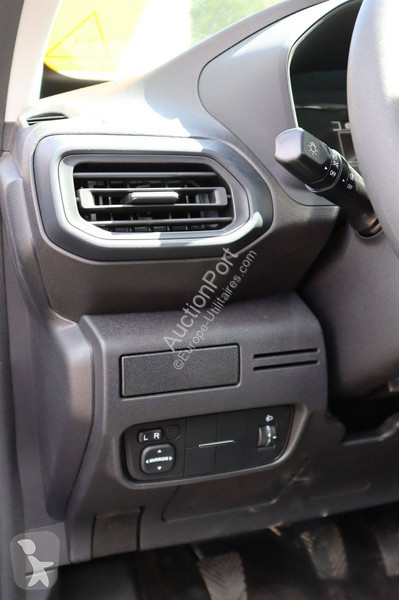 Furgoneta Peugeot  Landtrek