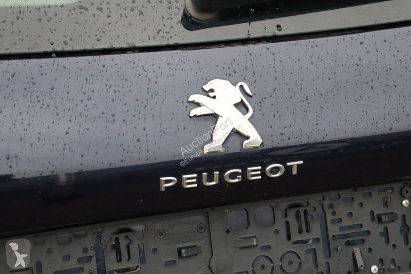 Коммерческий автомобиль Peugeot