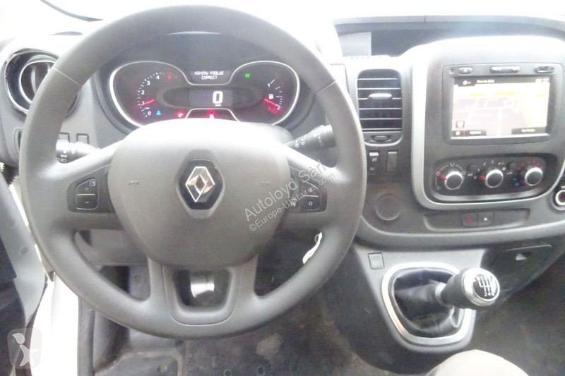 Véhicule utilitaire Renault TRAFIC 2,0 DCI 120