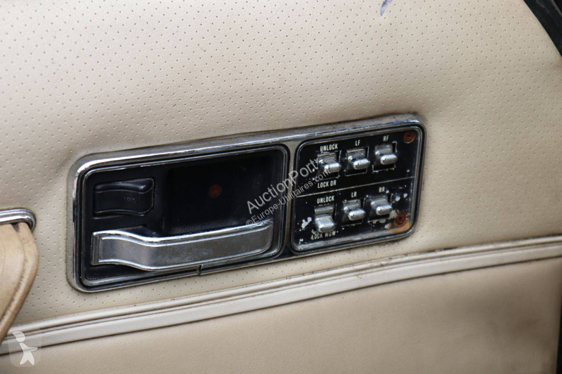 Véhicule utilitaire Jeep Limited