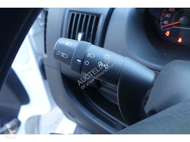 Véhicule utilitaire Opel