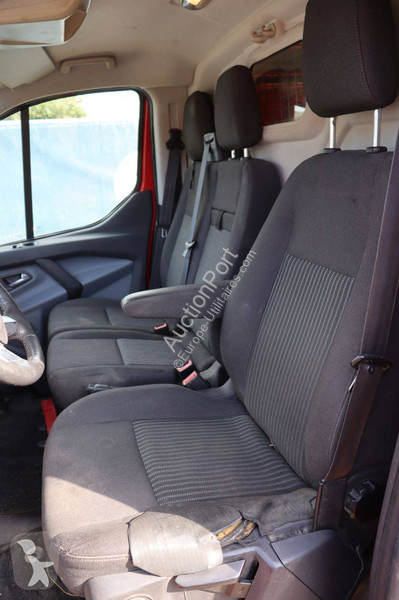 Véhicule utilitaire Ford