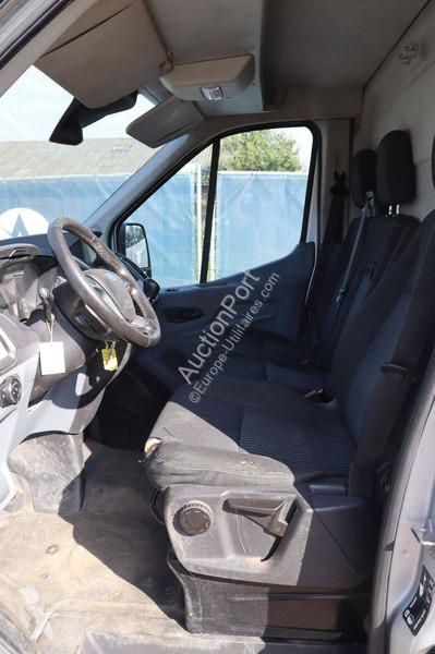 Véhicule utilitaire Ford