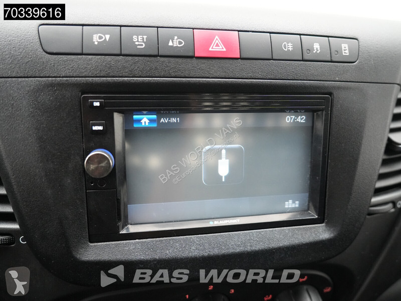 Véhicule utilitaire Iveco 35C14 Laadklep...