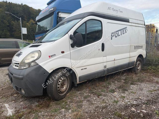 Véhicule utilitaire Nissan PRIMASTER