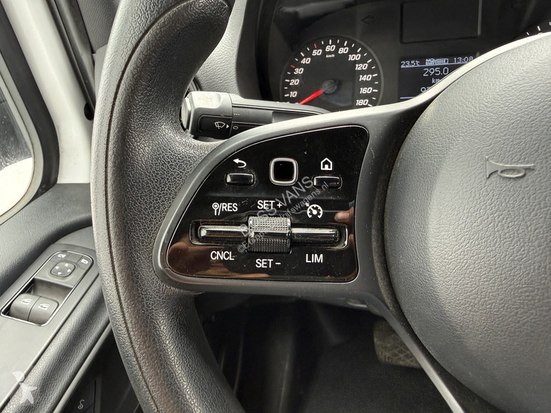 Mercedes 314 2.2 140PK Automaat L2H2 Climate...