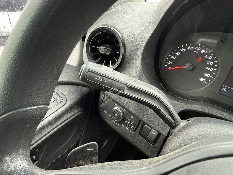 Véhicule utilitaire Mercedes 515 1.9 CDI 150PK