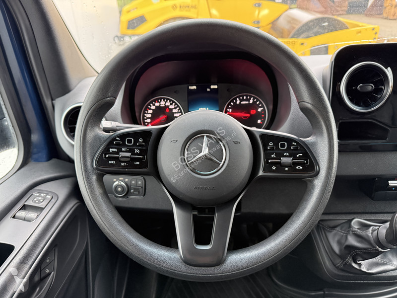 Véhicule utilitaire Mercedes 317 1.9 CDI