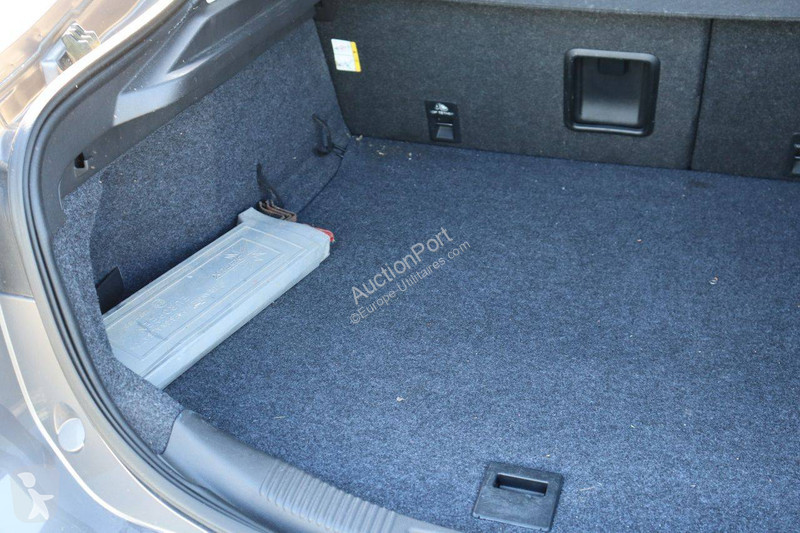 Véhicule utilitaire Ford