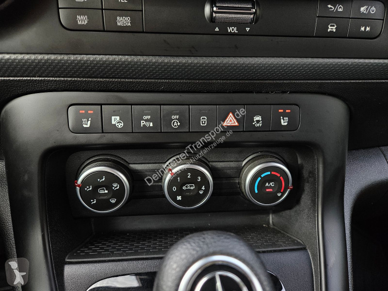 Véhicule utilitaire Mercedes 110 CDI...