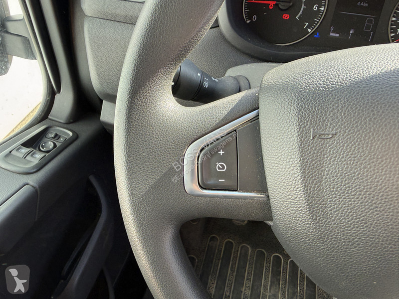 Véhicule utilitaire Renault 2.3DCi 135PK