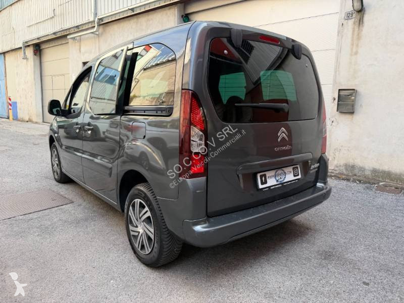 Véhicule utilitaire Citroën 1.6 HDI 100