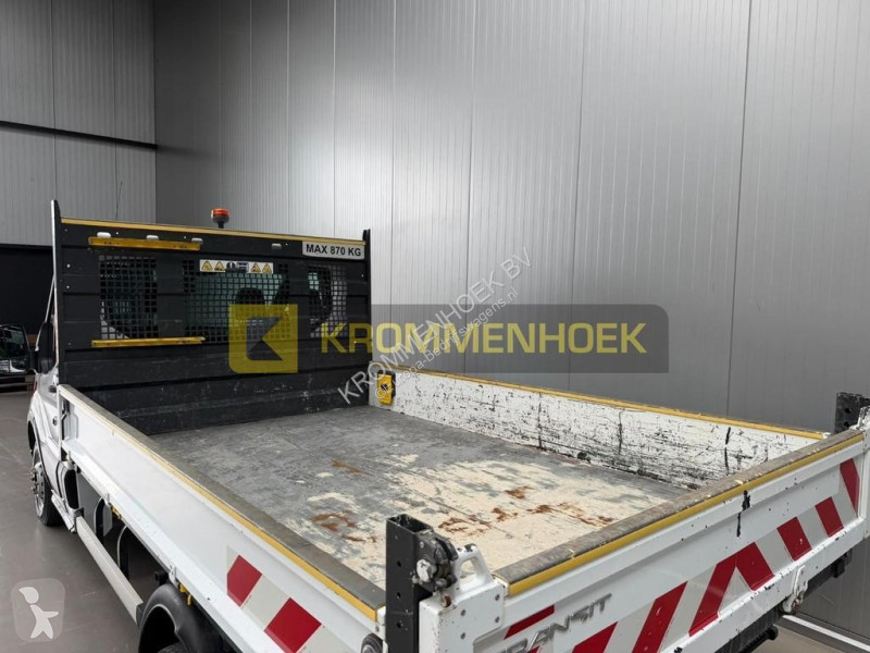 Ford P350 L2 van
