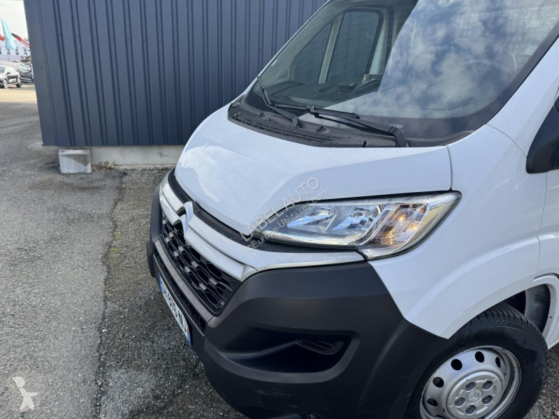 Citroën JUMPER 3T5 PLATEAU 4M20 2.2 HDI 140CH van