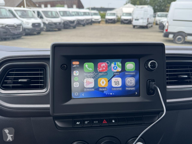 Renault MASTER DEPANNEUSE 3T5 PORTE VOITURE 2.3...