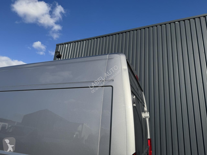 Véhicule utilitaire Opel MOVANO 3T5 L3H2 2.2...