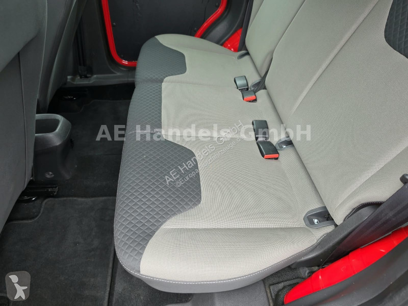 Užitkové vozidlo Ford Courier 1.5 Kombi Trend...