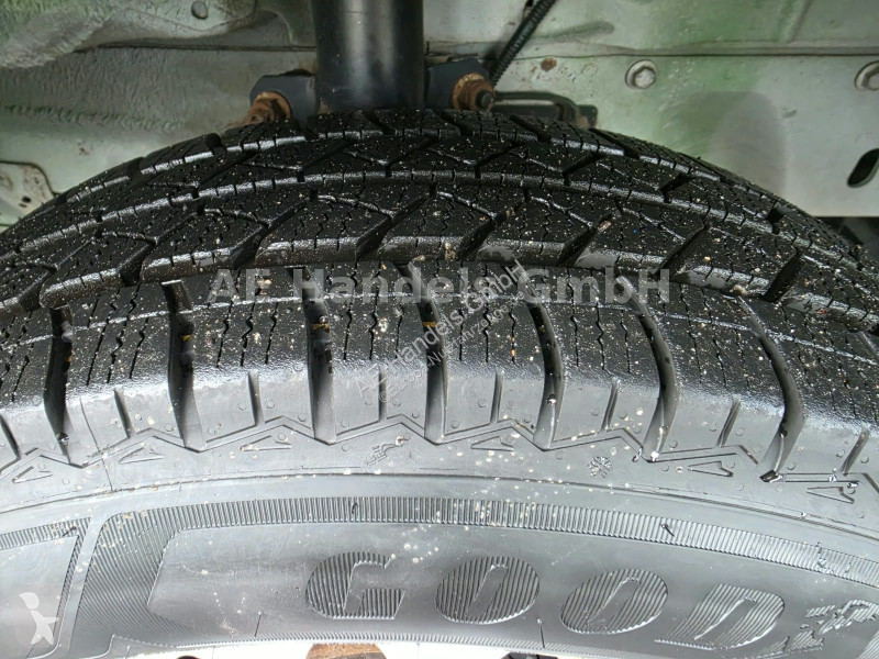 Furgoneta Ford 350 2.2TDCi DoKa...