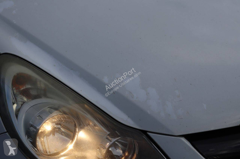 Bedrijfswagen Opel