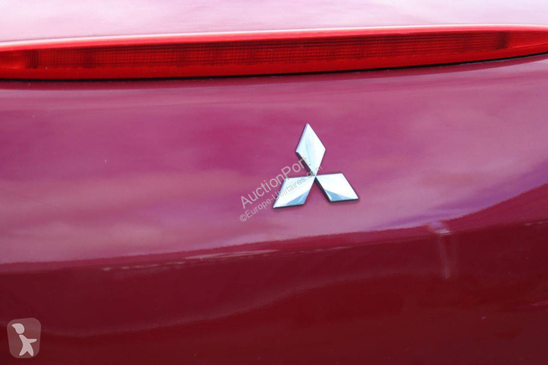 Furgoneta Mitsubishi