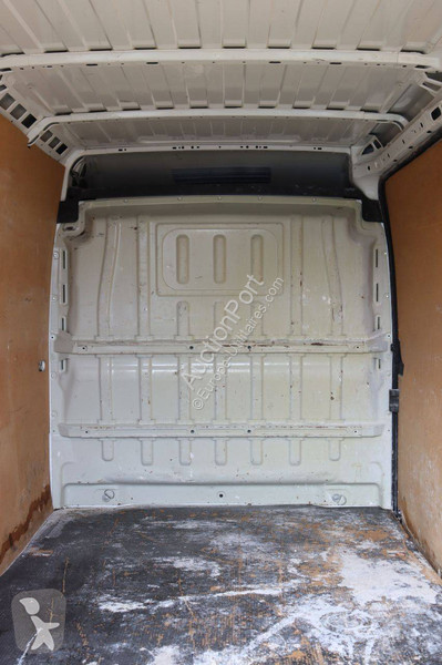 Véhicule utilitaire Peugeot