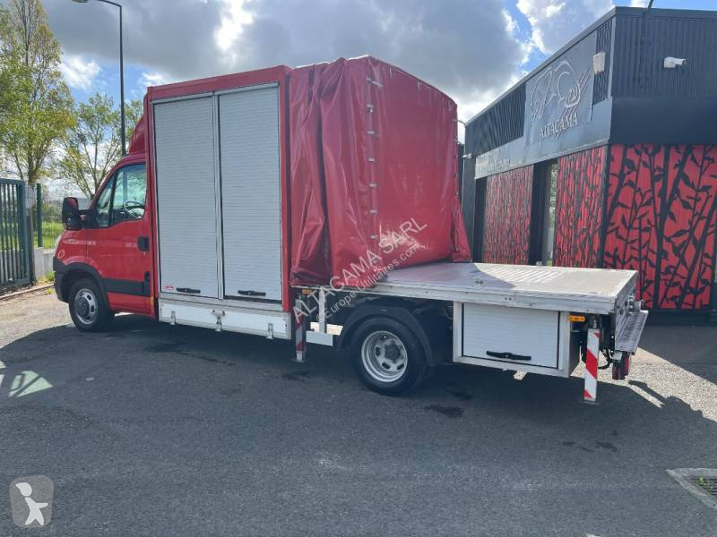 Furgoneta Iveco