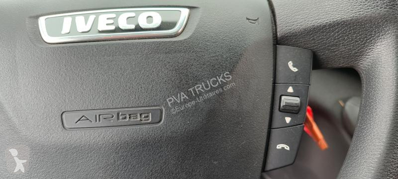Véhicule utilitaire Iveco FGN 35 C 13 V20 H3...