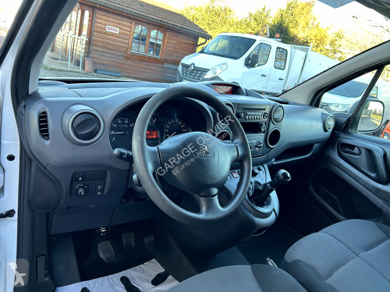 Bedrijfswagen Peugeot Standard 1.6 Bluehdi Premium
