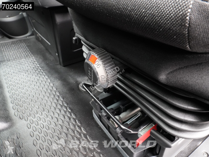 Véhicule utilitaire Iveco 35C18 BPM VRIJ! 3.0L...