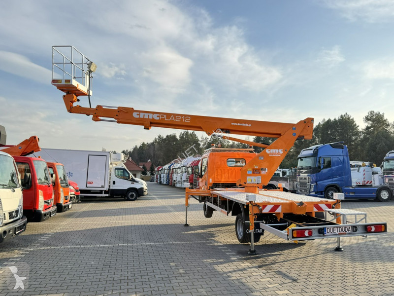 Furgoneta Nissan