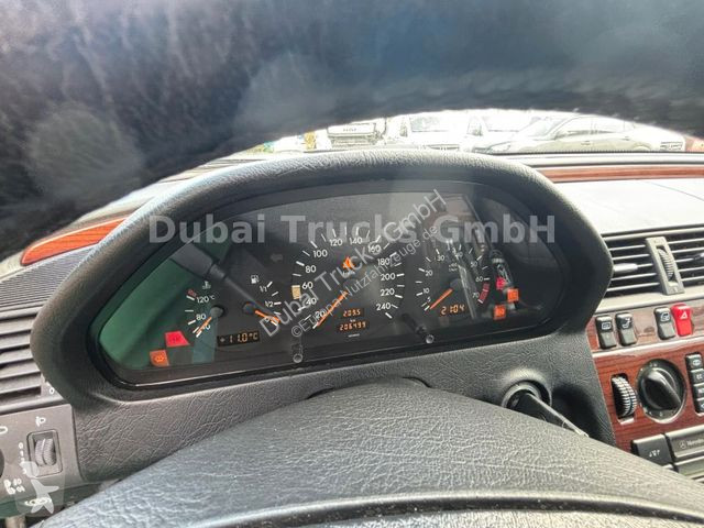 Veicolo commerciale Mercedes C 180 HU : TÜV...