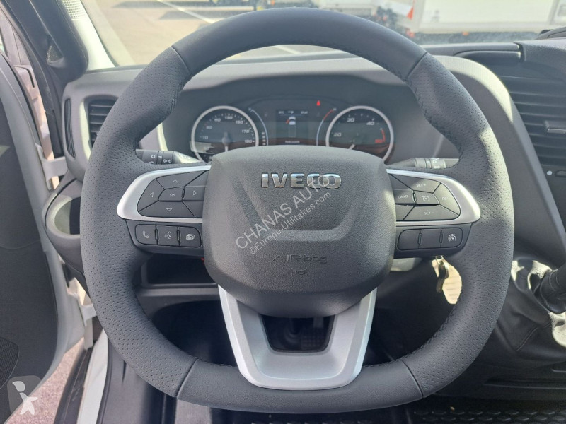 Autoutilitară Iveco 35C18 A8 180CV 3L ACIER JPM...