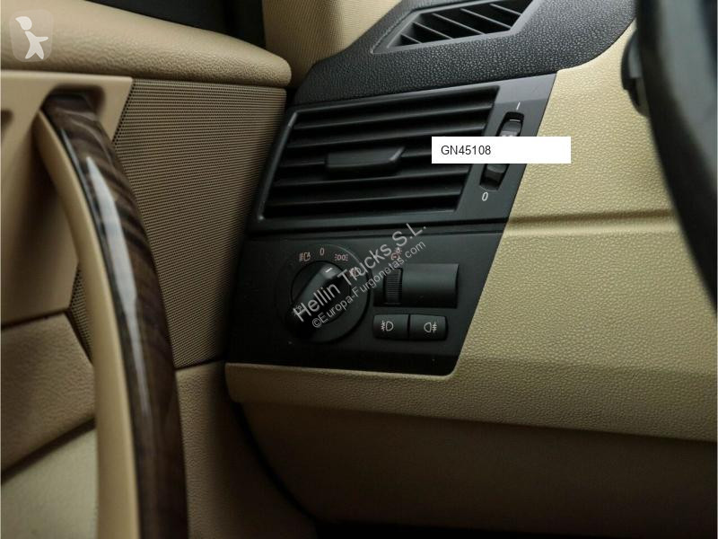 Autoutilitară BMW X3 3.0d Xdrive Motor broken