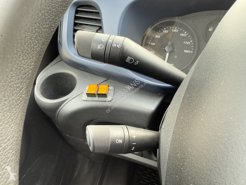 Nyttofordon Iveco 50C18 3.0L Automaat L4H2...