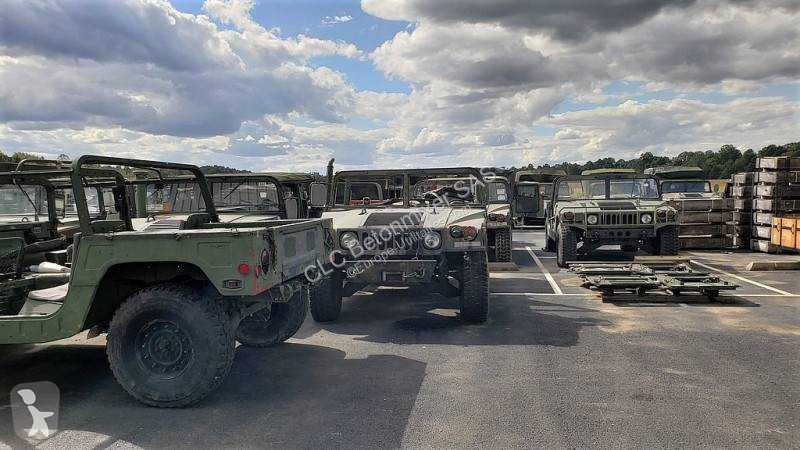 Véhicule utilitaire Hummer