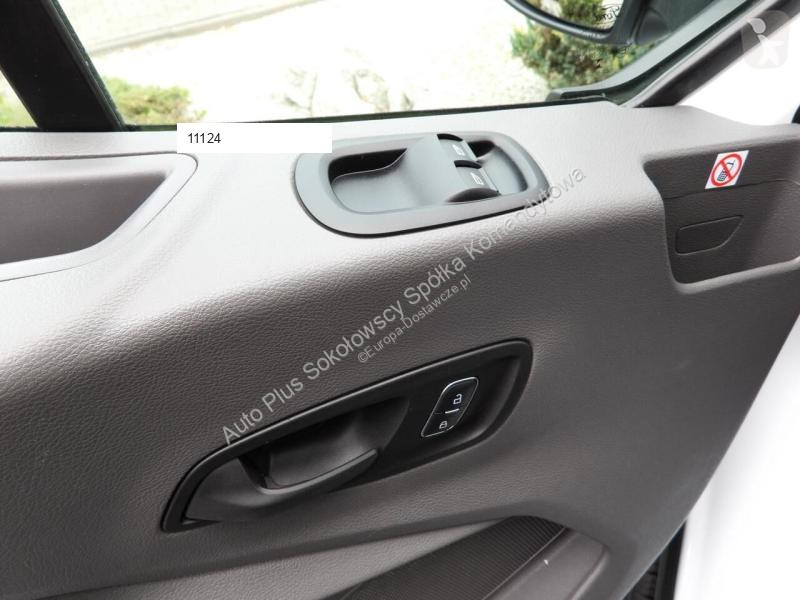 Furgoneta Ford TRANSIT  FURGON TEMPOMAT...