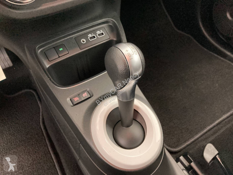 Autoutilitară Renault Twingo III E-Tech