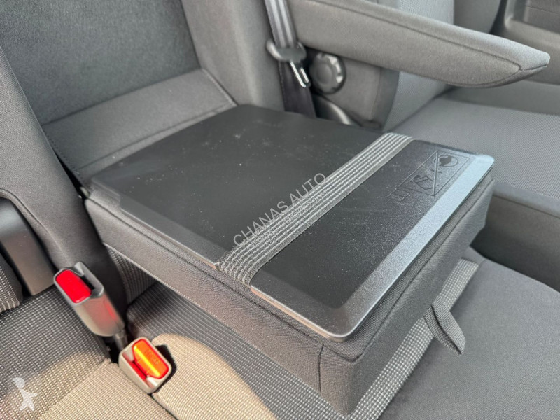Véhicule utilitaire Peugeot M 2.0 BLUEHDI 145...