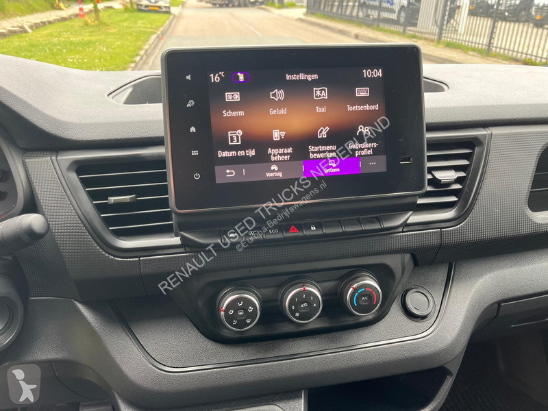 Autoutilitară Renault Black Edition 2.0dci L2...